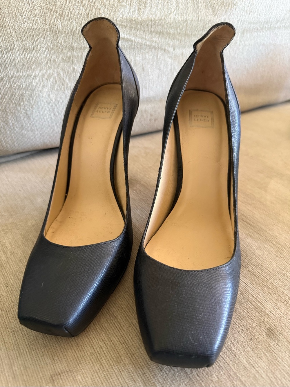 Hervé Leger Vero Cuoio Black Leather Square-Toe Pumps Never Worn